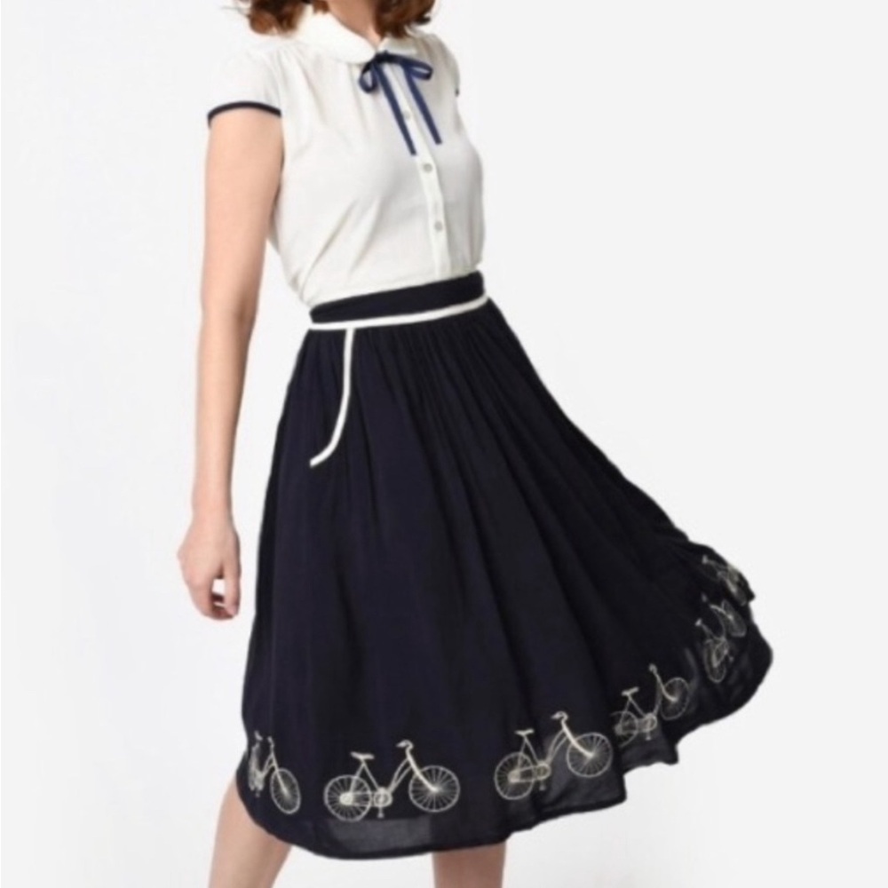 Anthropologie Comme Toi Seaside A-line Bicycle Embroidered Skirt.